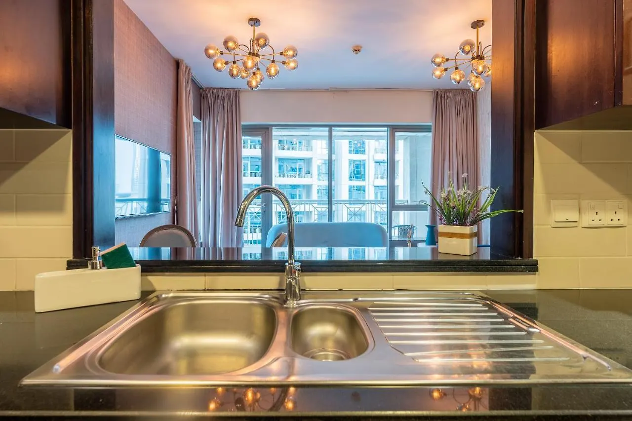 Bellavista - Delicate - 1Br With Extra Room - 29 Boulevard - Fountain Views Dubai Apartment